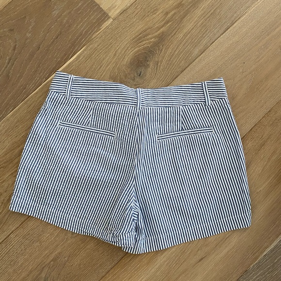 Shorts and top set. Both NWOT. Size 2/medium - Picture 2 of 7